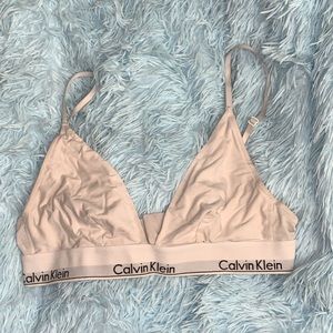 Eggshell Calvin Klein Bralette🤍